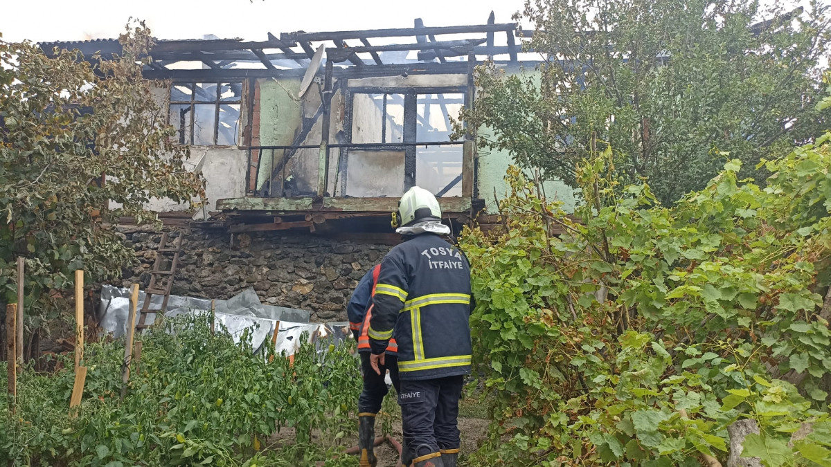 Kastamonu'da çocukların kibritle oyunu kötü bitti