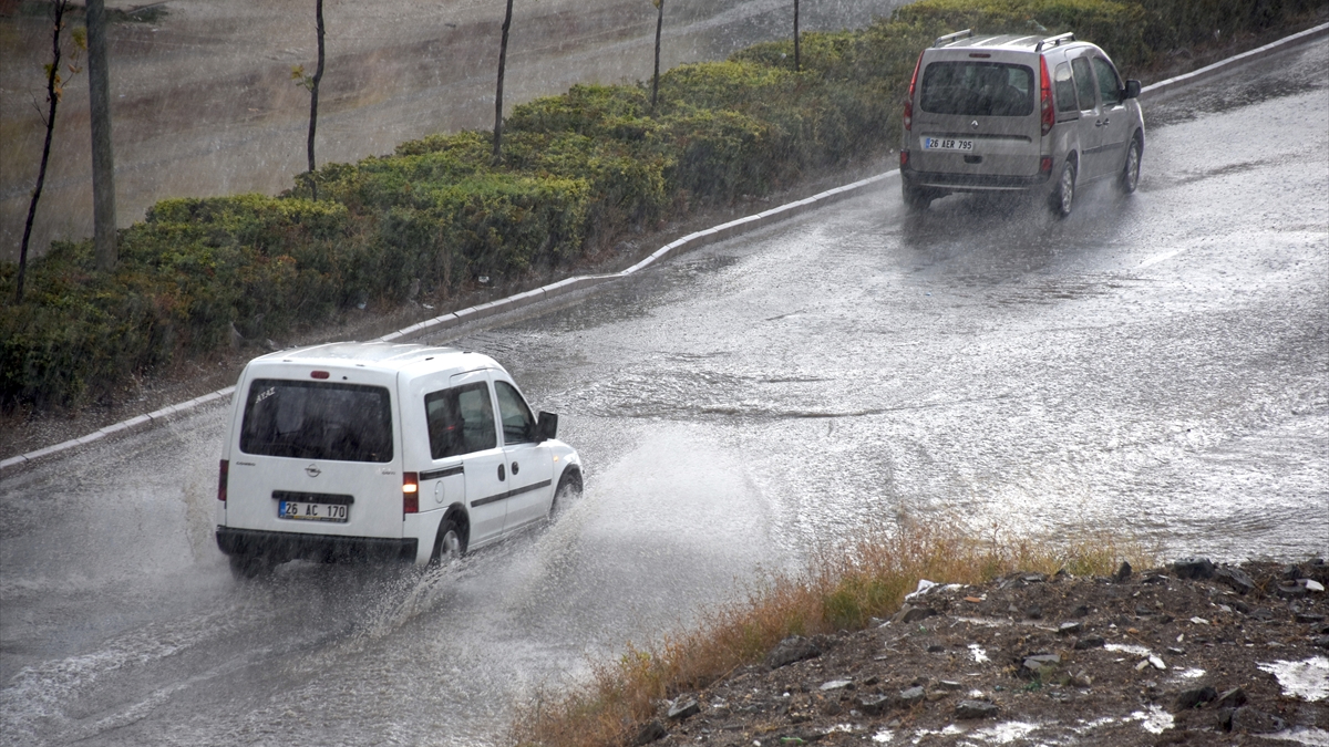 Meteoroloji uyardı! Yeni hafta da yağışlı geçecek