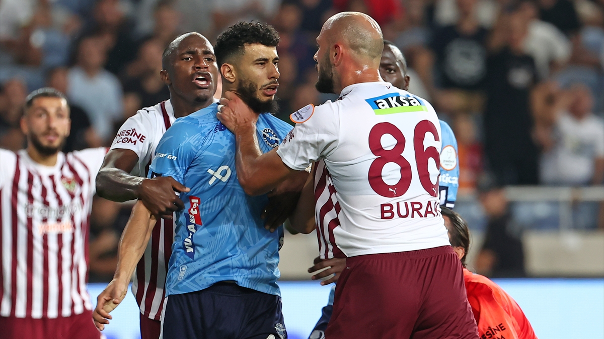 Gol yağmuru yaşanan Hatayspor-Adana Demirspor maçında kazanan çıkmadı