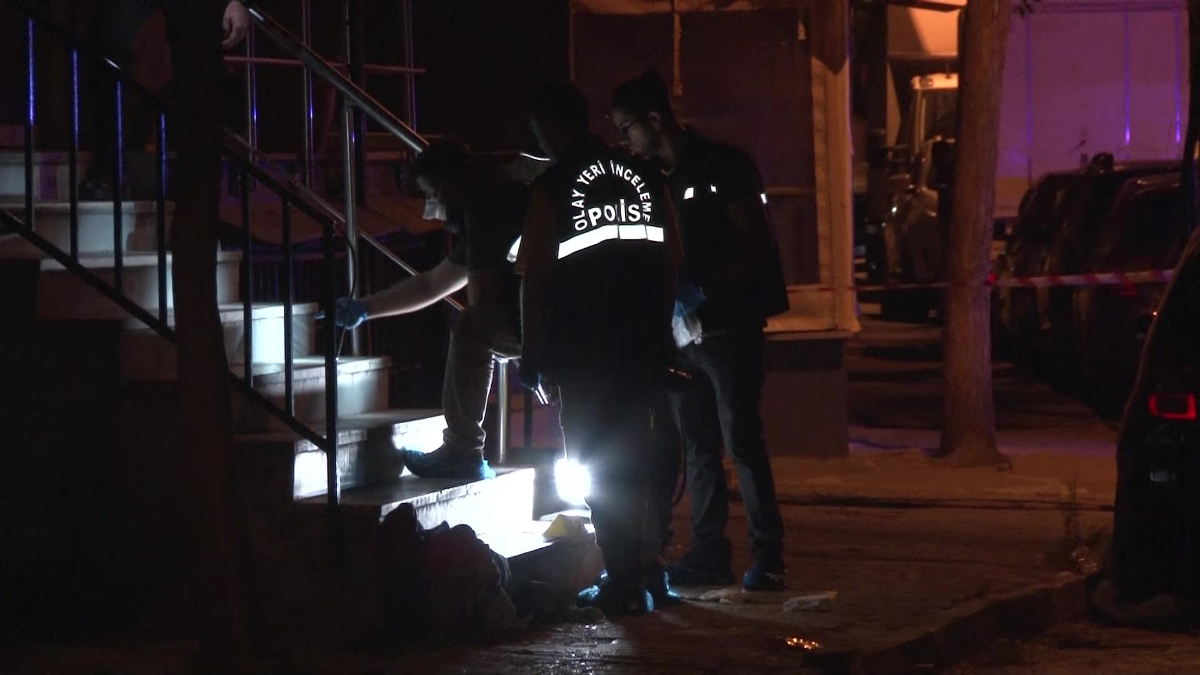 İstanbul'da silahlı çatışma: 1'i ağır, 3 yaralı