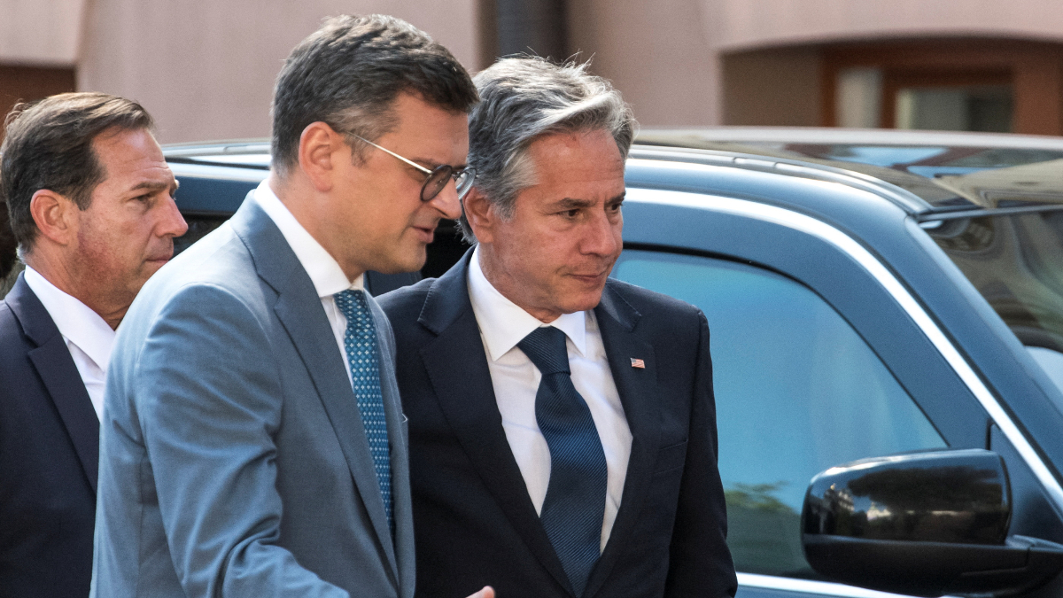 Ukrayna'ya sürpriz ziyaret: ABD Dışişleri Bakanı Blinken Kiev'de