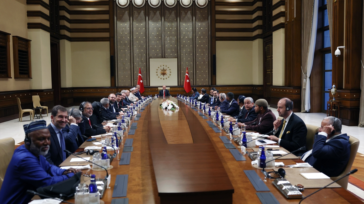Cumhurbaşkanı Erdoğan, ABD Müslüman Organizasyonları Konseyi üyeleri ile bir araya geldi