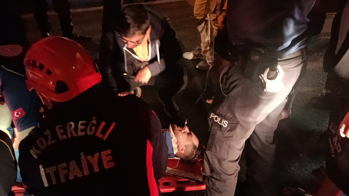 Zonguldak'ta kamyon ile motosiklet çarpıştı: 1 yaralı