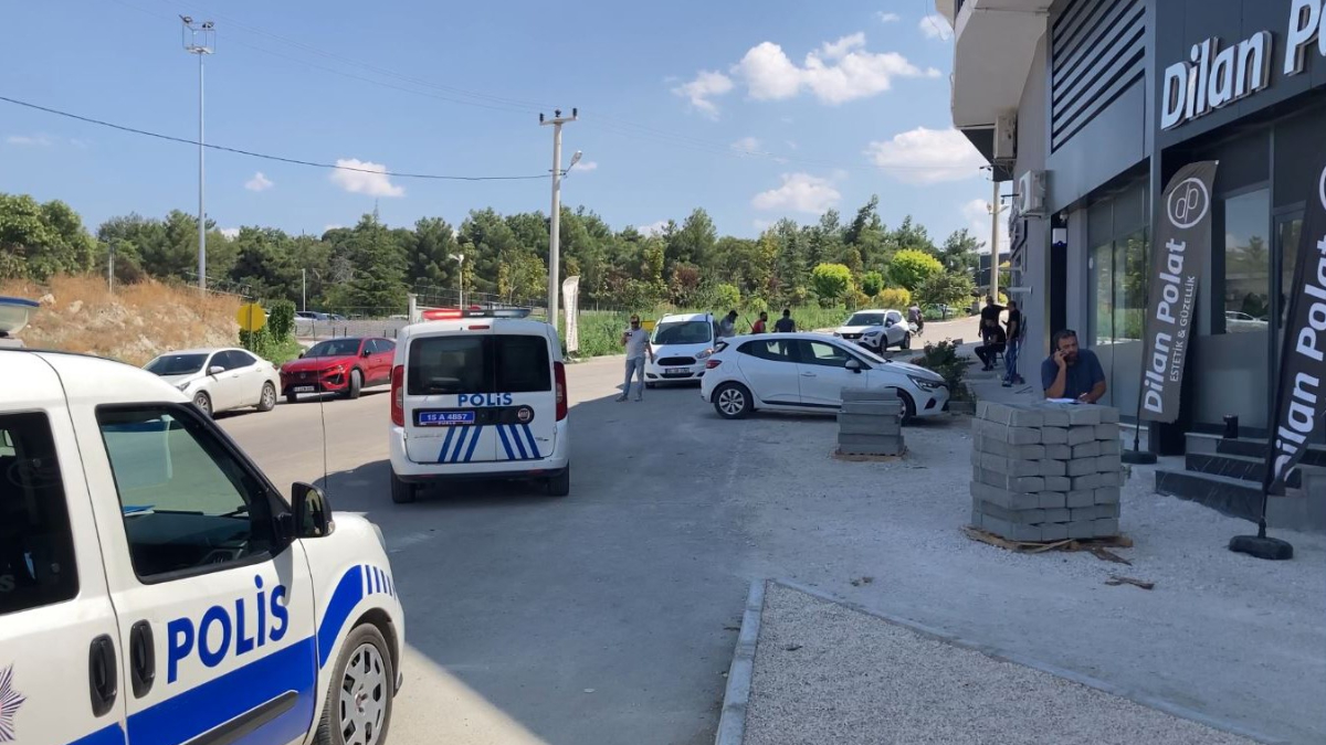 Burdur'da eşine öfkelenen şahıs havaya ateş açtı