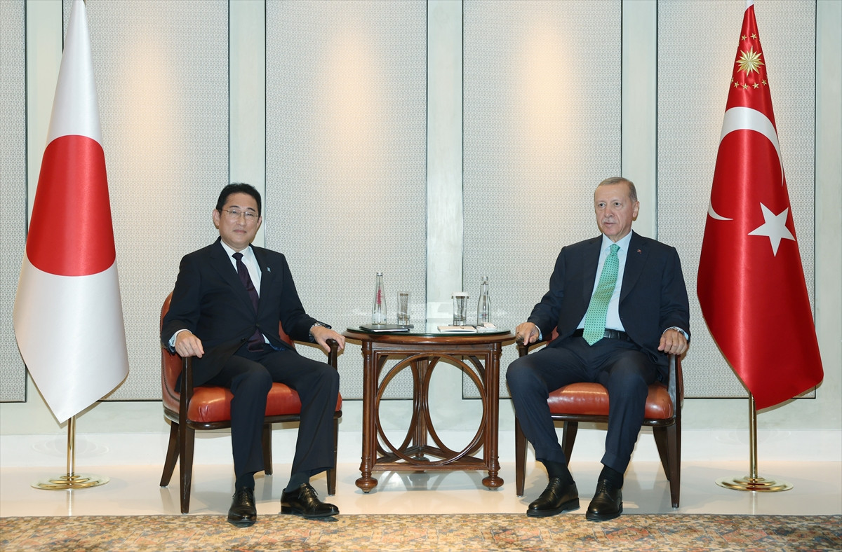 Cumhurbaşkanı Erdoğan, Japonya Başbakanı Kişida Fumio ile görüştü