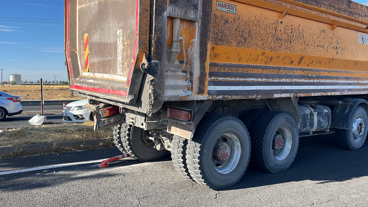 Diyarbakır'da zincirleme kaza: 6 kişi yaralandı
