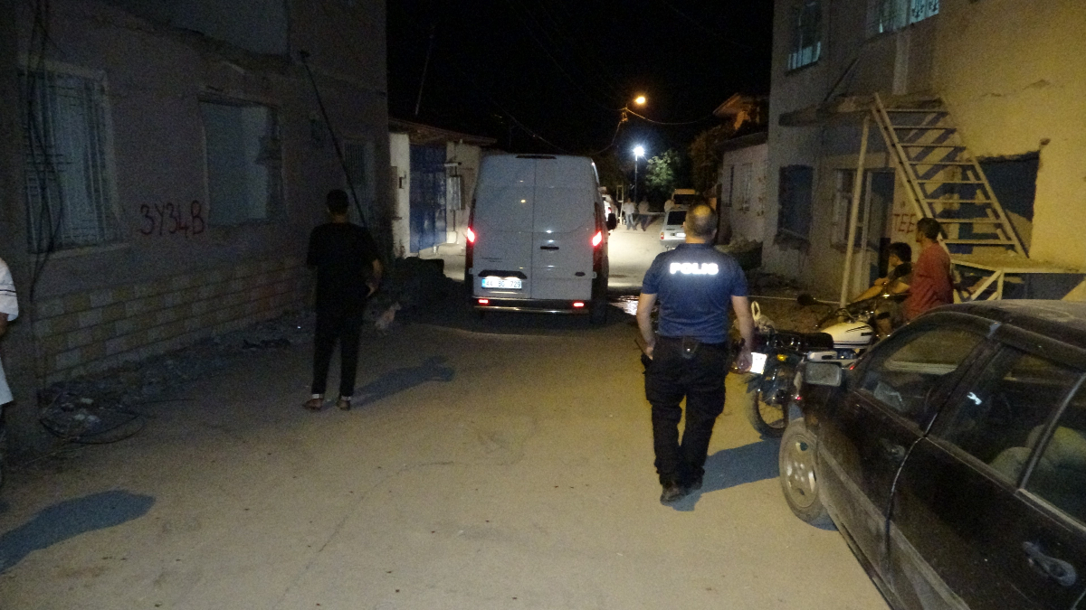 Malatya'da vahşi cinayet: Husumetlisinin boğazını kesti, canlı yayın yaptı