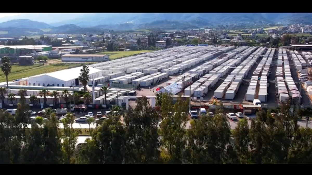 Hatay'da öğretmenler için 6 bin 343 konteyner kuruldu