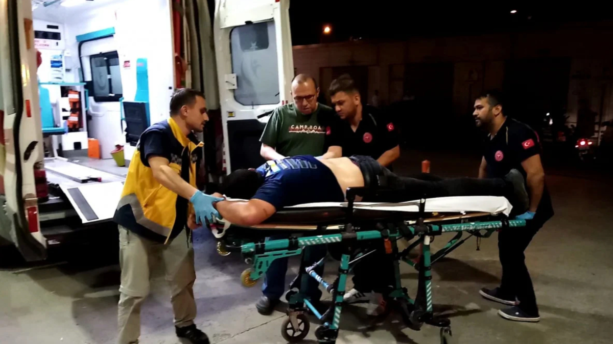 Bursa'da arkadaşların kavgasında kan aktı! 500 lira için bıçakladı