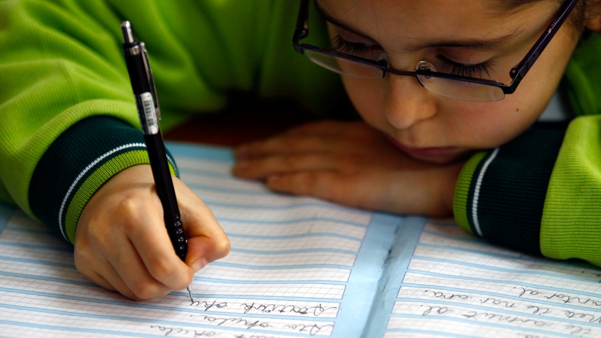 İlkokullarda sınav kaldırıldı mı? 1.,2.,3. 4'üncü sınıflara sınav yok mu? İşte yeni not sistemi...