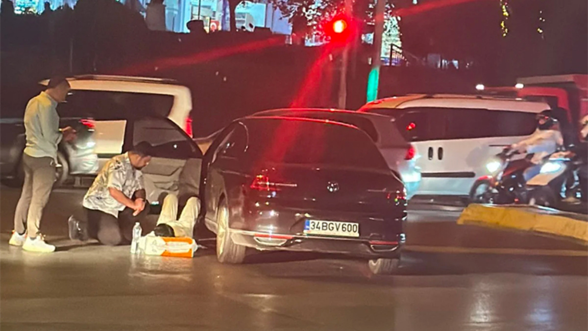 İstanbul Küçükçekmece'de motosikletten otomobile ateş açıldı: 1 yaralı