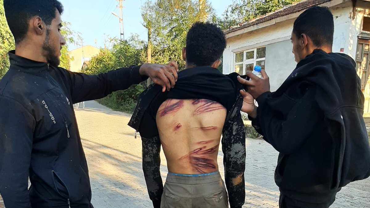 Edirne'de Yunan zulmü: Askerler darbettiği göçmenleri yarı çıplak gönderdi