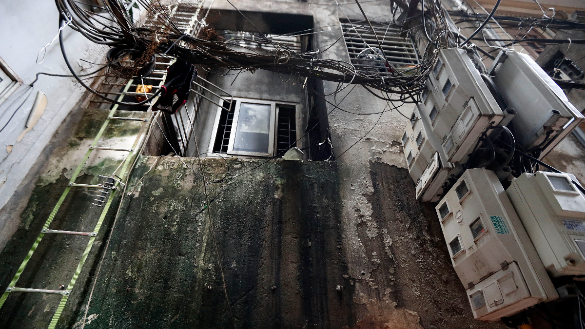 Vietnam'daki apartmanda yangın faciası! 30 kişi can verdi...