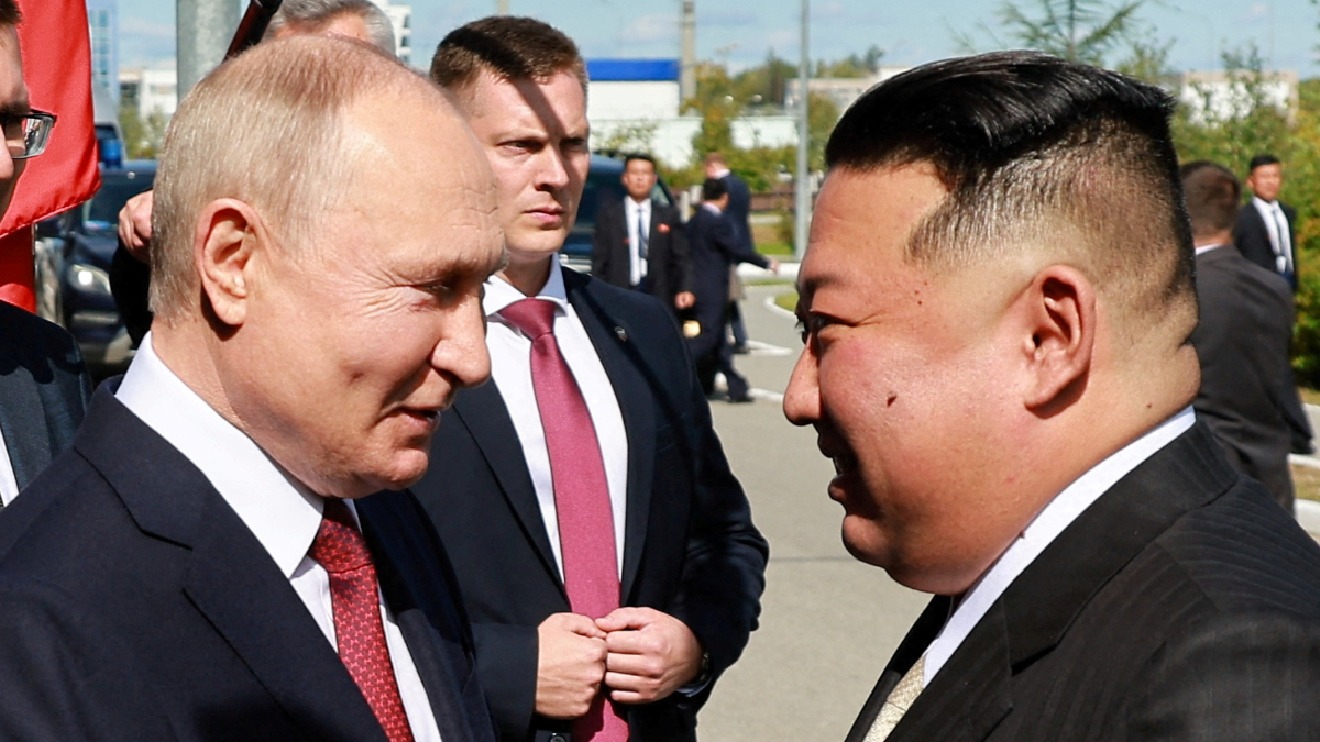Vladimir Putin ile Kim Jong-un Rusya'da görüştü