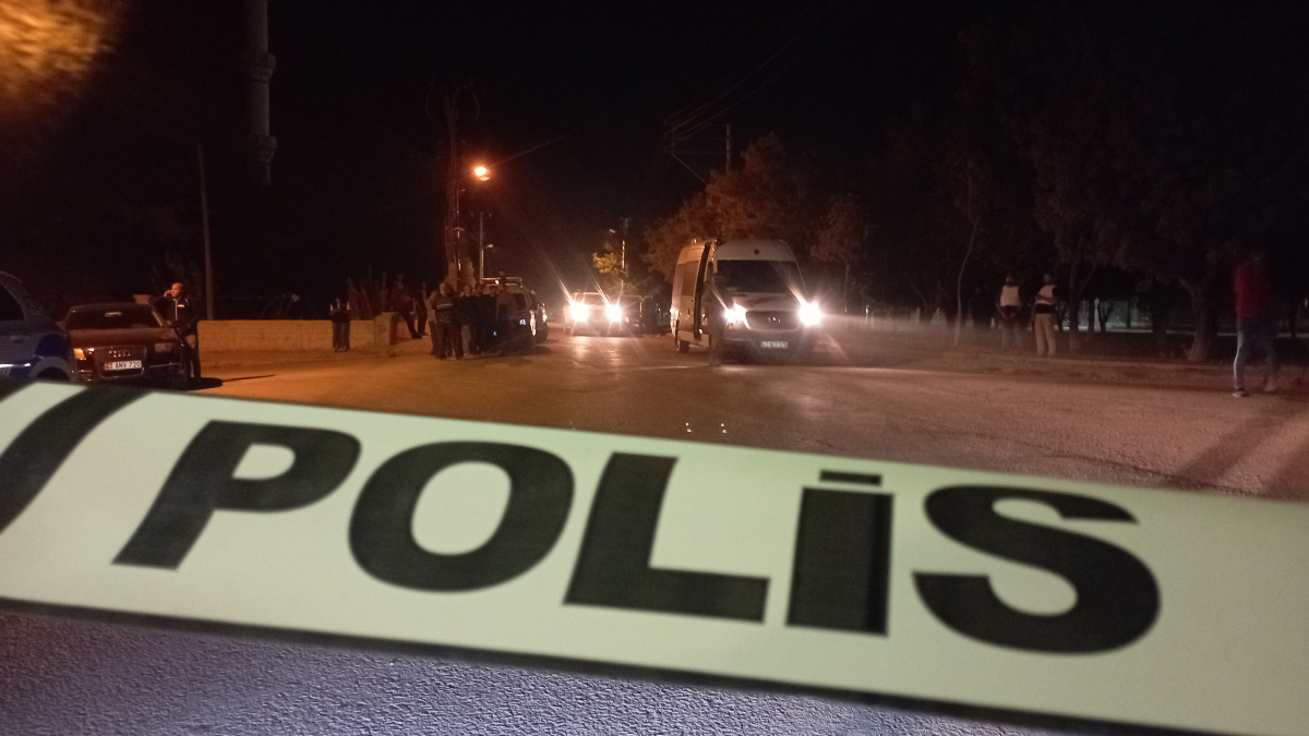 Konya'da kavga ihbarına giden polis ekibine ateş açıldı