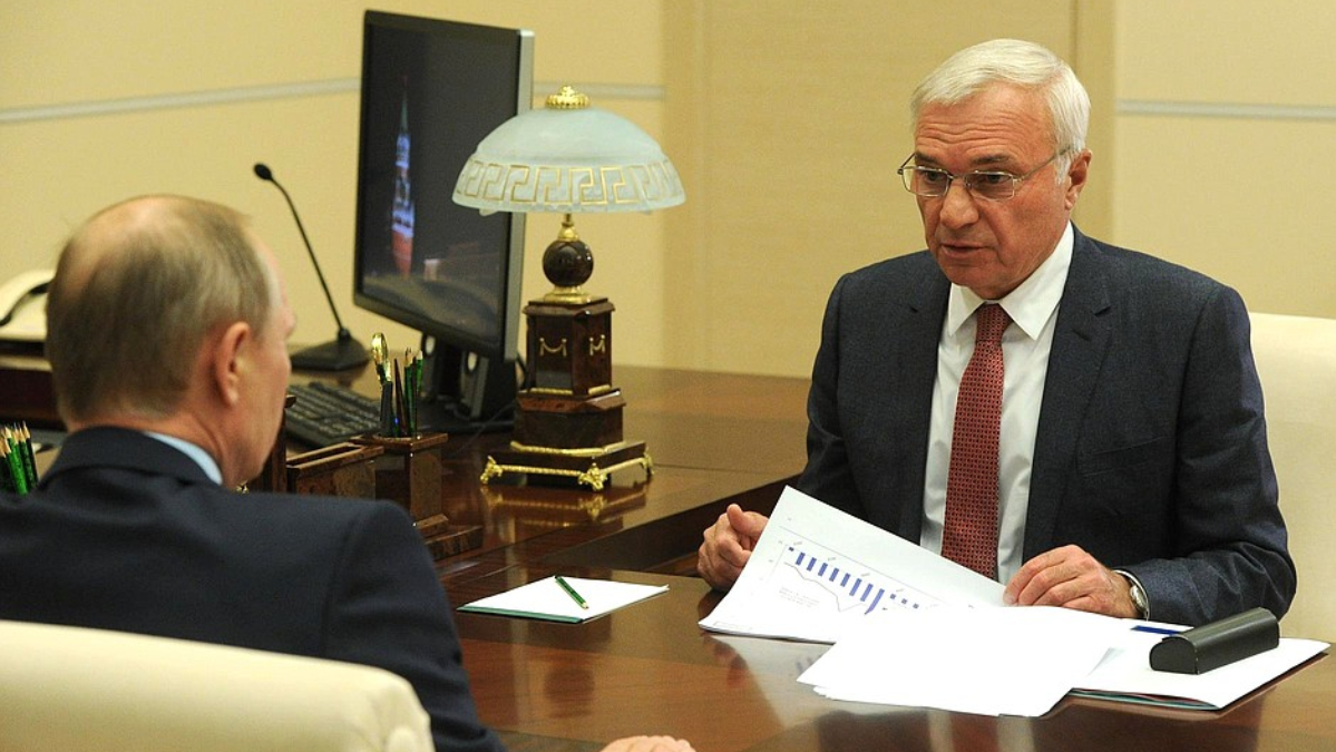 Putin ve Batı baskısı: Rus milyarderler, 50 milyar dolarlık varlıklarını çekti