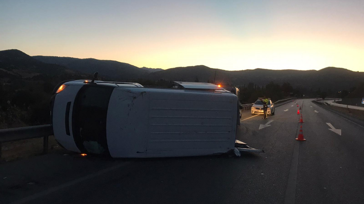 Çorum'da cenaze yolunda kaza: 10 yaralı