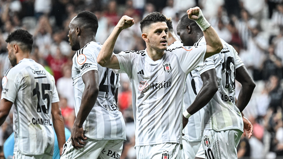 Milot Rashica: En çok forma giymek istediğim kulüp Beşiktaş’tı