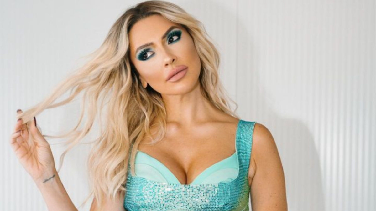 Hadise sosyal medyayı salladı! Kalça danslarından video yaptı