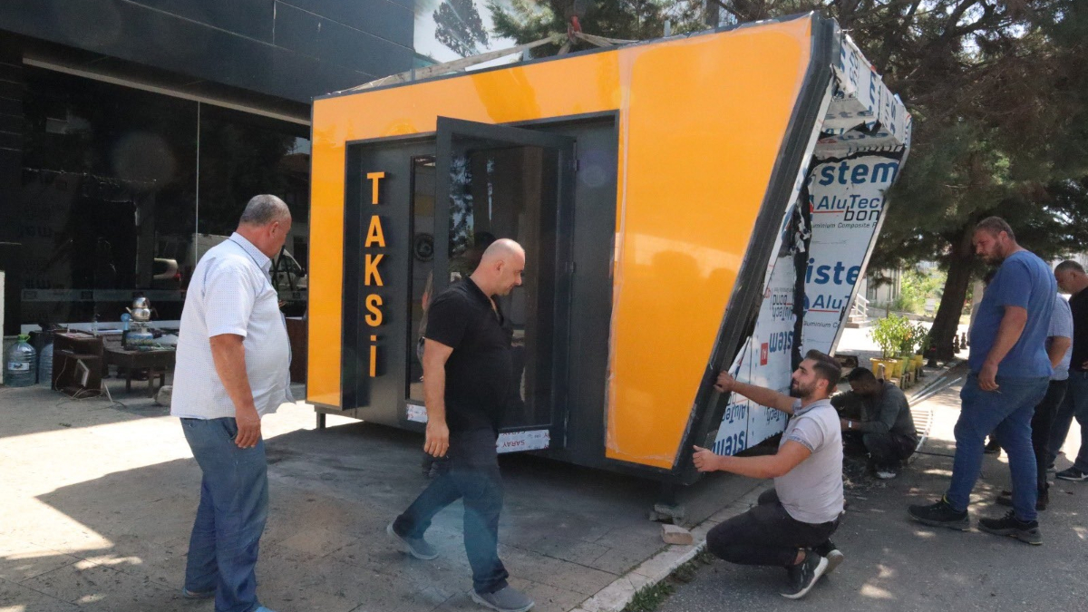 Düzce'de taksi durakları yenileniyor