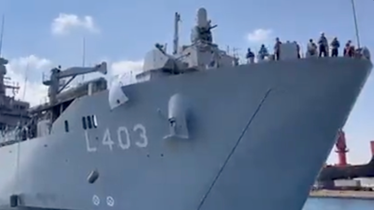 TCG SANCAKTAR ve TCG BAYRAKTAR gemileri Libya'da