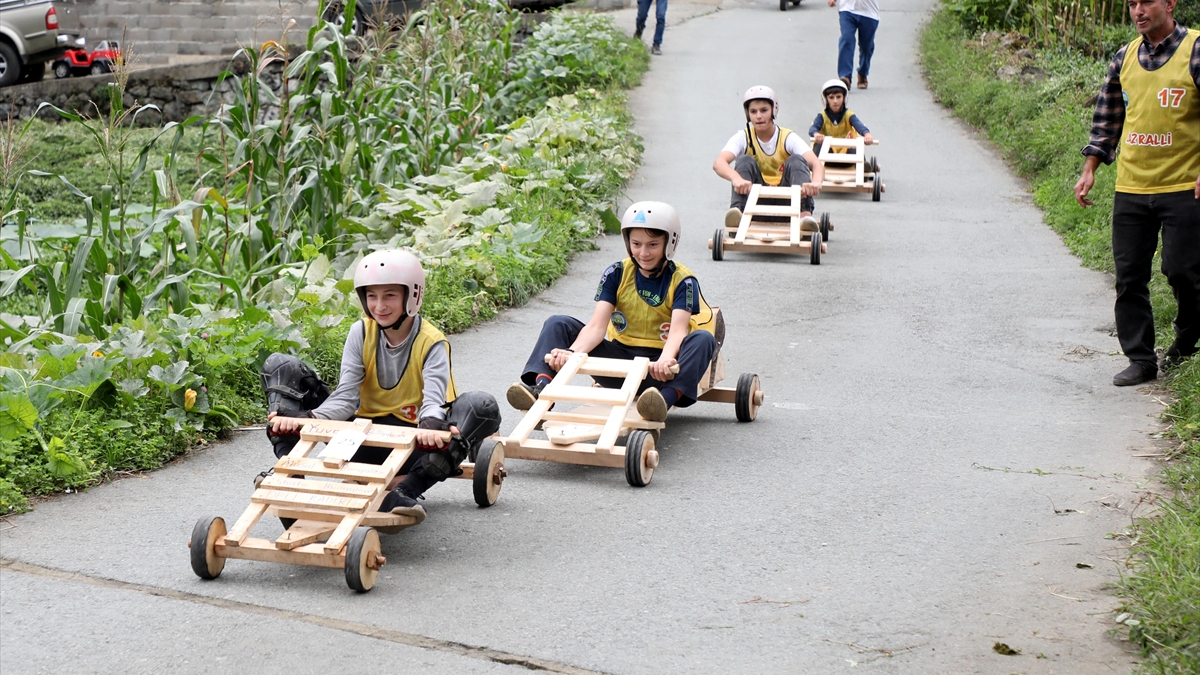 Rize'de 'Laz Ralli' etkinliği renkli görüntülere sahne oldu