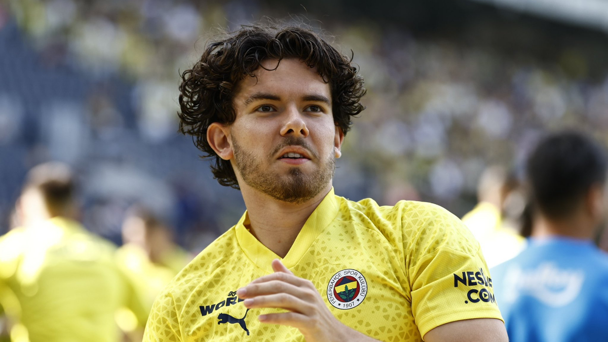 Ferdi Kadıoğlu tribünlerden tam not aldı