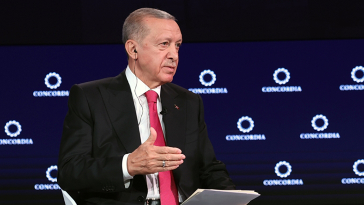 Cumhurbaşkanı Erdoğan'dan Rusya açıklaması: Batı'ya güvendiğim kadar güveniyorum