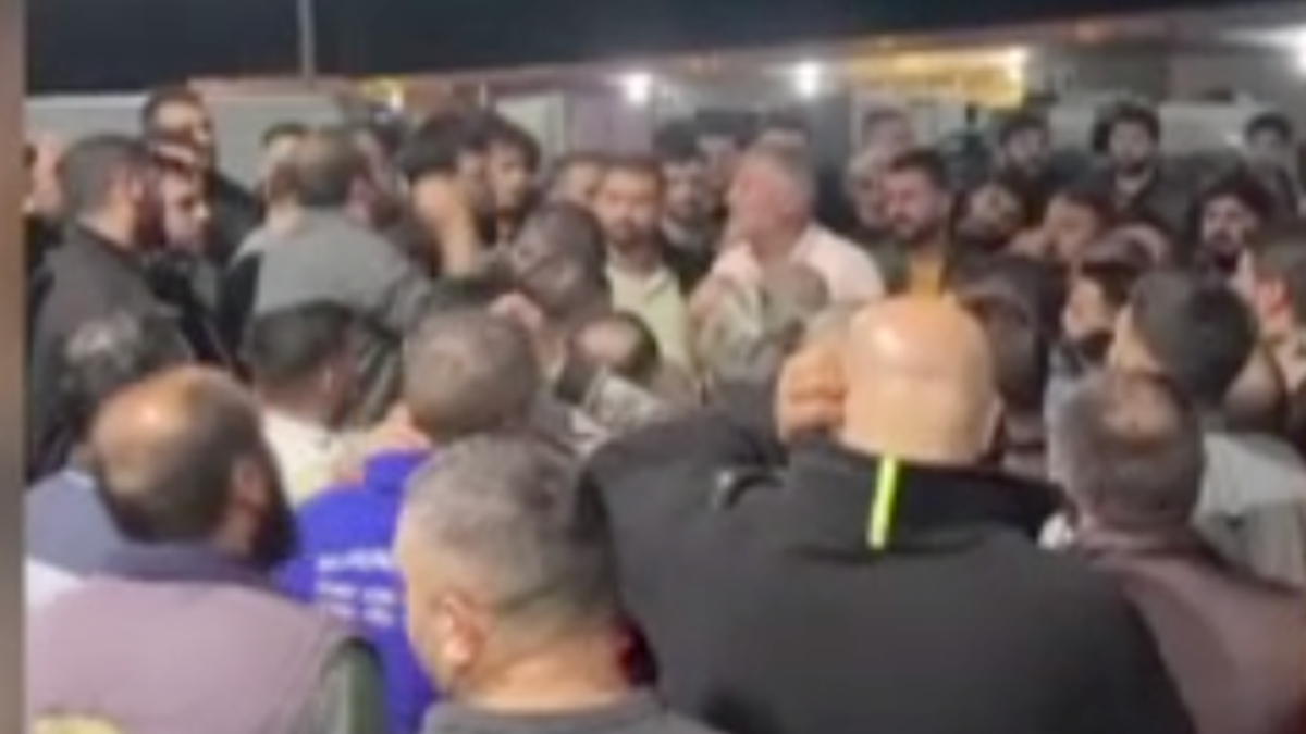 İstanbul'da tekneciler denize açılmadı! Balıkçılar ve tekneciler arasında gergilinlik yaşandı...