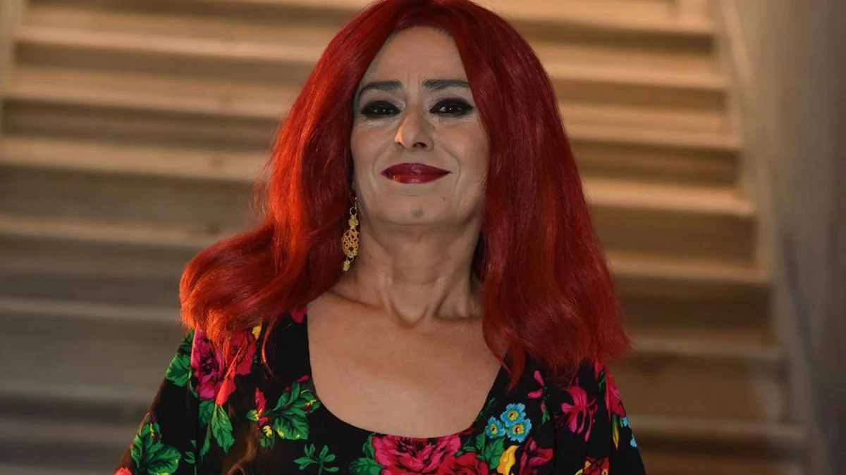 Yıldız Tilbe'nin gençlik karesi mankenlere taş çıkarttı! Gören yoruma koştu: "Efkarımın sebebisin"