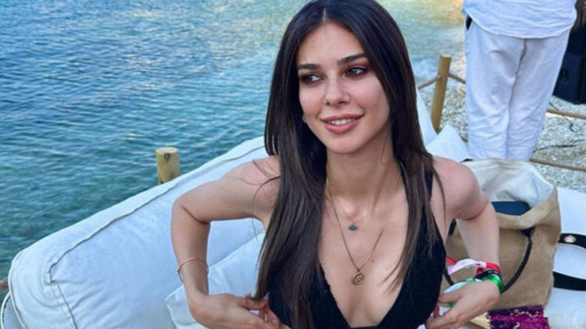 Defne Samyeli'nin kızı Deren Talu cesur golf tarzıyla mest etti! 'Yandı buralar'