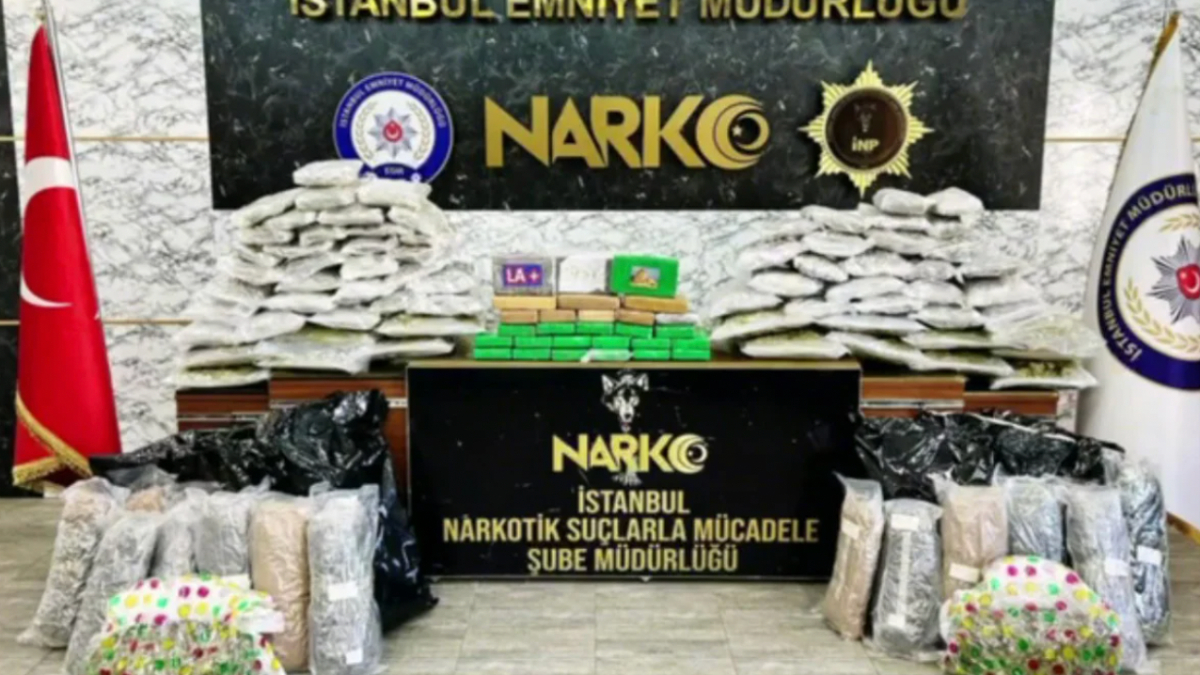 Bulgaristan’dan hasta nakil aracıyla uyuşturucu taşıyan çete çökertildi