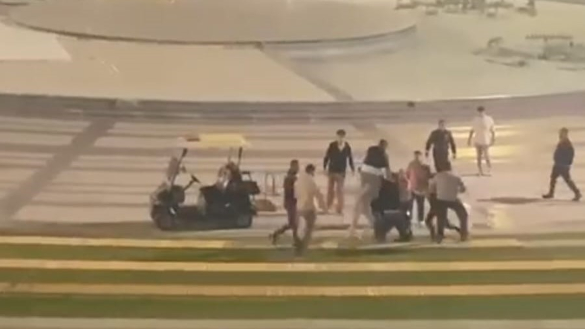 Balıkesir'deki iki grubun hararetli kavgası kamerada