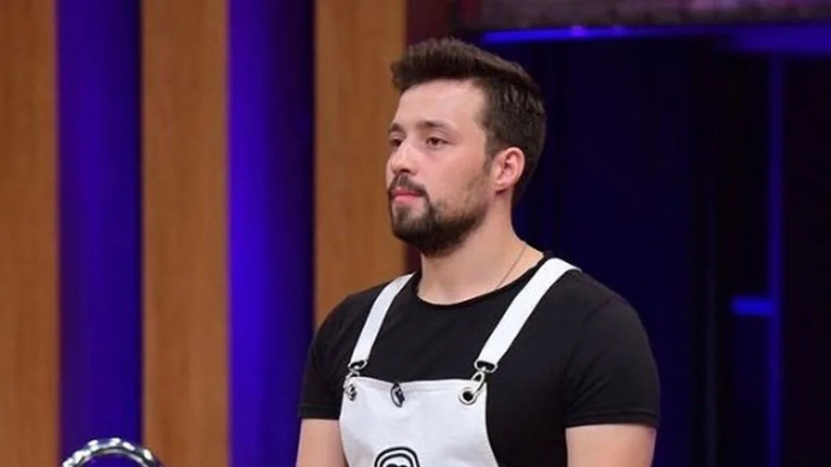 Bomba aldatma iddiası! Masterchef Hasan Biltekin nişanlısını Gönül Dağı'nın yıldızıyla...
