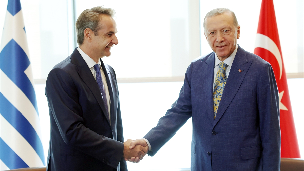 Yunan basını, Erdoğan - Miçotakis görüşmesini analiz etti: Olumlu iklim için güçlü istek var