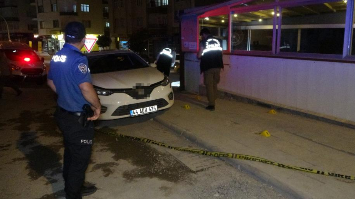 Malatya'da silahlı saldırıda 2 kişi yaralandı
