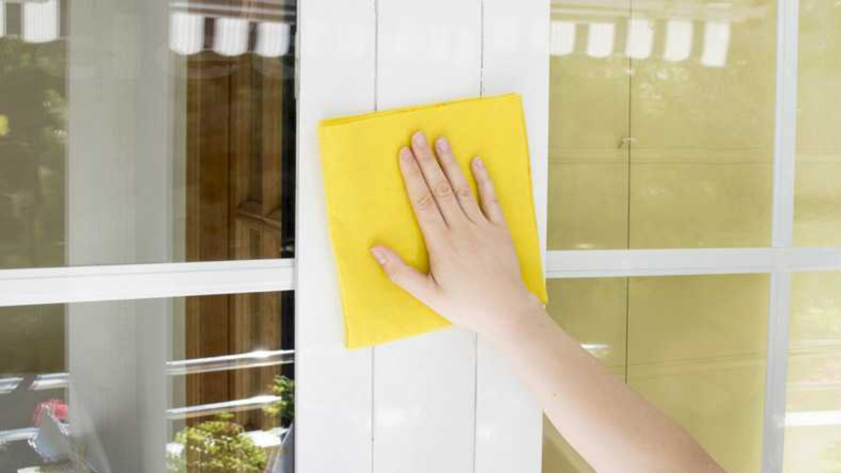 Pimapenleriniz sararmışsa bu yöntemi deneyin! Kar gibi beyazlayacak…