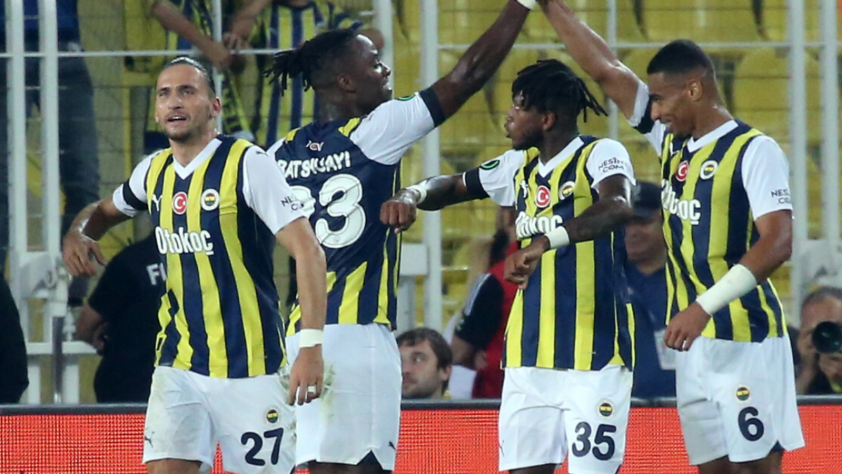 Fenerbahçe'nin yıldızı Fred, Brezilya'da gündem oldu