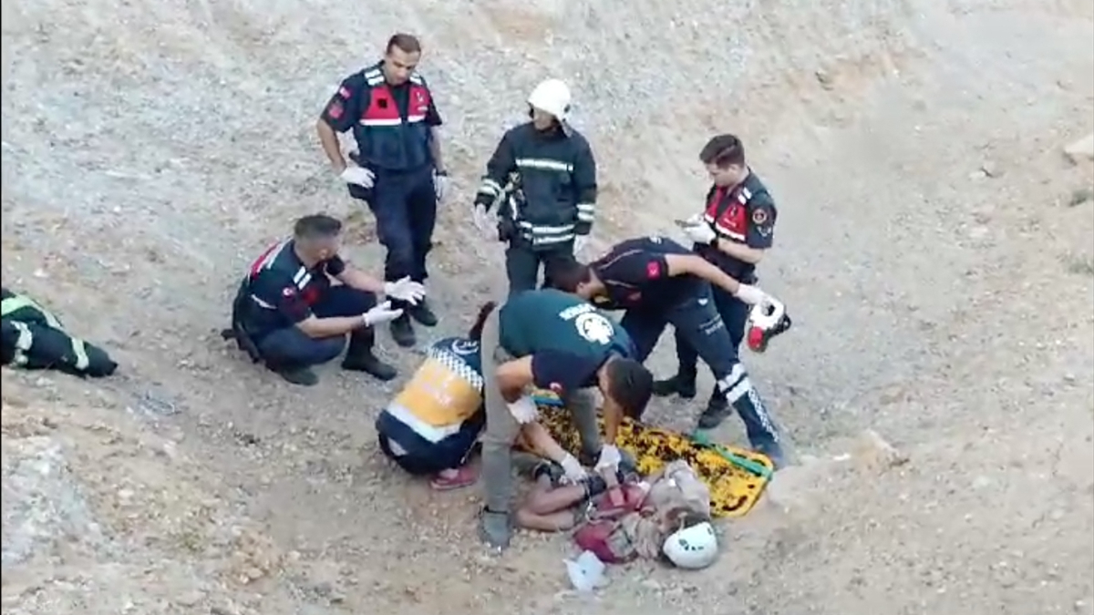 Tekirdağ'da Fransız gezgin kadın yaralı bulundu