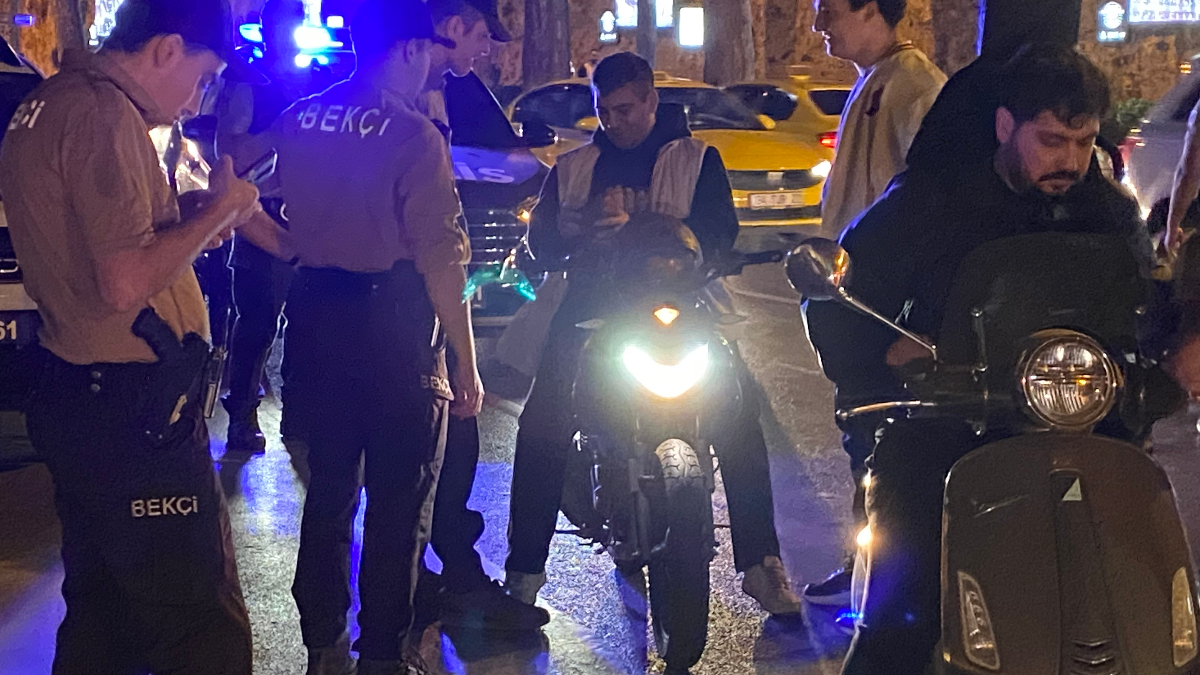 İstanbul’da motosiklet sürücülerine asayiş uygulaması