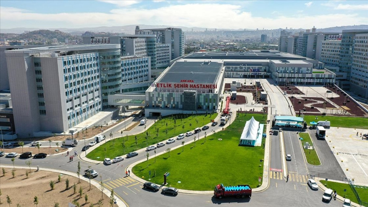 Ankara Etlik Şehir Hastanesi'ne 1 yılda 5 milyondan fazla başvuru oldu
