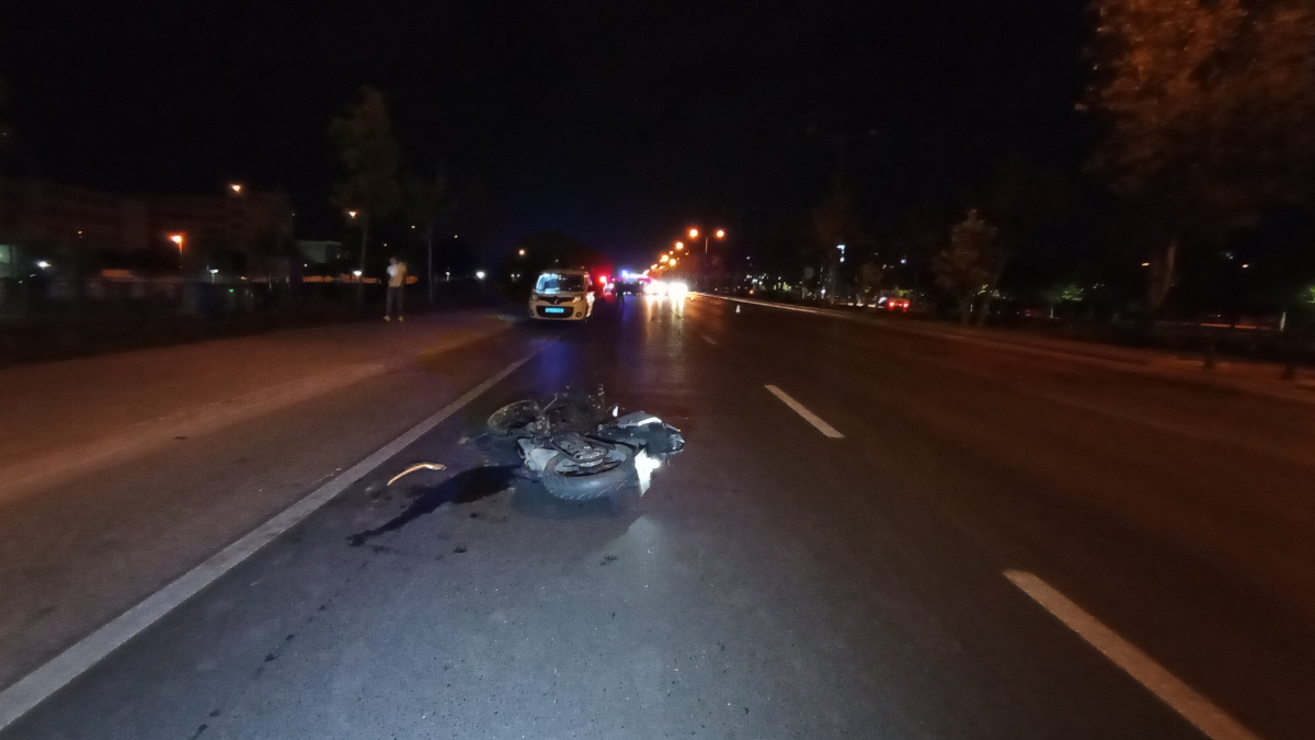 Konya'da motosiklet beton mikserine arkadan çarptı: 1 ölü, 1 yaralı