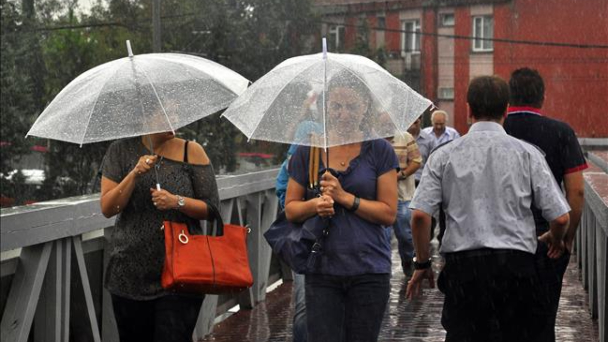 Meteoroloji açıkladı! İstanbul'da yağış başladı: 5 gün sürecek...