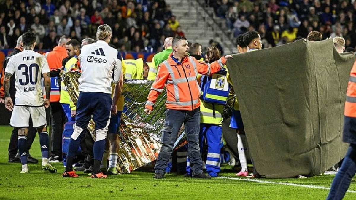 Waalwijk - Ajax maçı tatil edildi: Etienne Vaessen hastaneye kaldırıldı