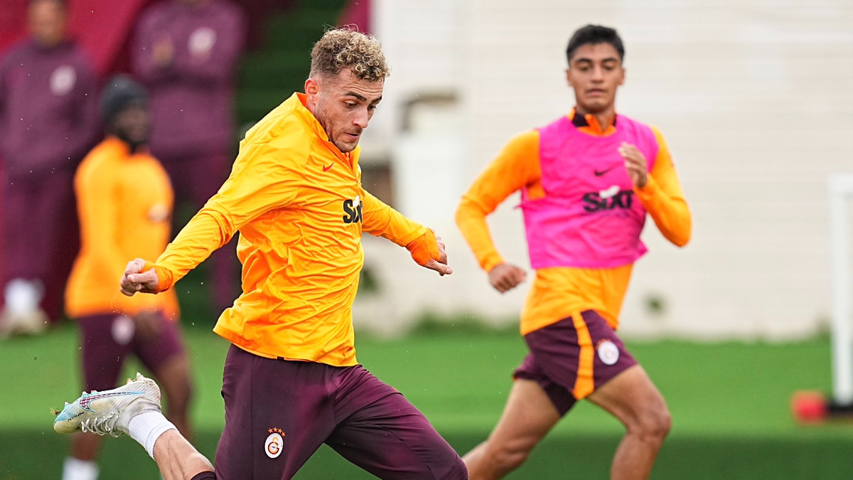 Galatasaray, Manchester United maçına hazırlanıyor