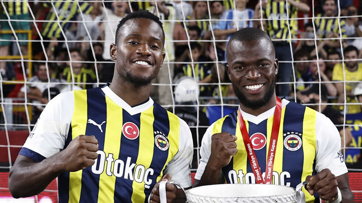 Enner Valencia'dan Michy Batshuayi paylaşımı