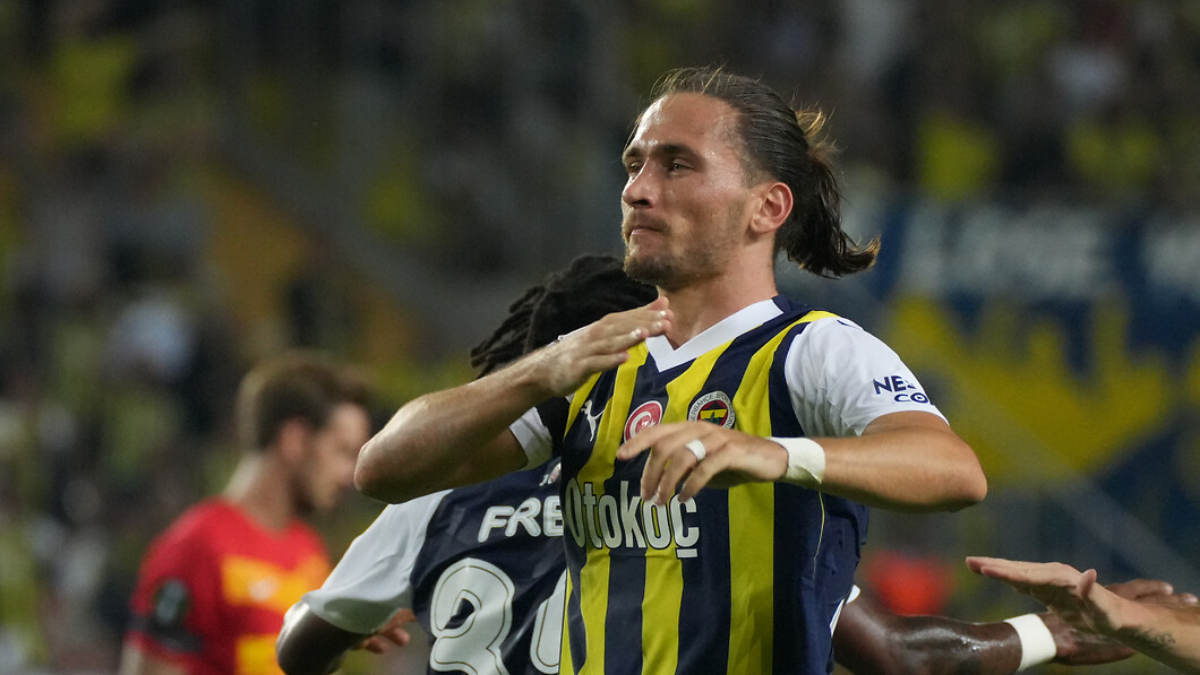 Fenerbahçe, Miguel Crespo'nun sözleşmesini uzattı! İşte yeni maaşı