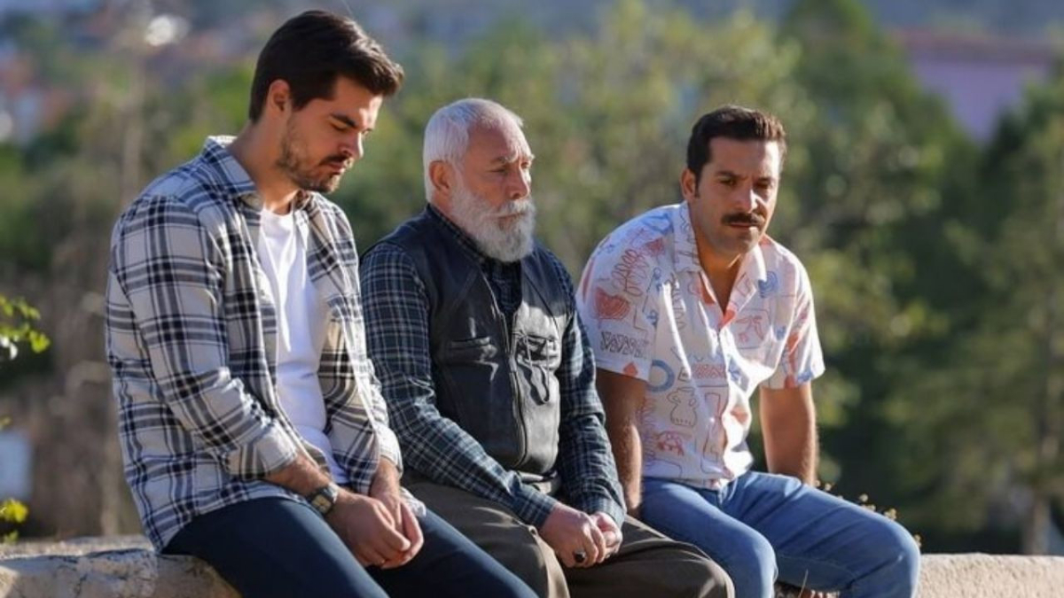 Gönül Dağı izleyenlerini gözyaşlarına boğan kavuşma! O isim beklenmeyen bir şekilde geri döndü...