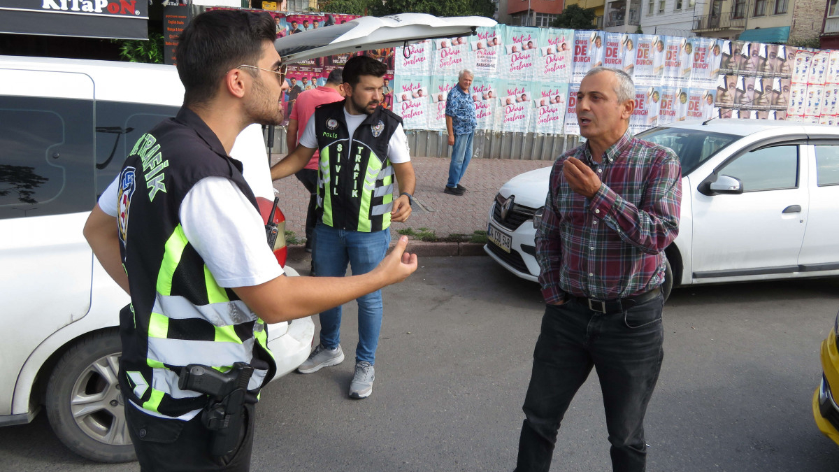 İstanbul'da cep telefonuyla uğraşırken yakalanan taksici: Yolcunun söylediği rotaya bakıyordum