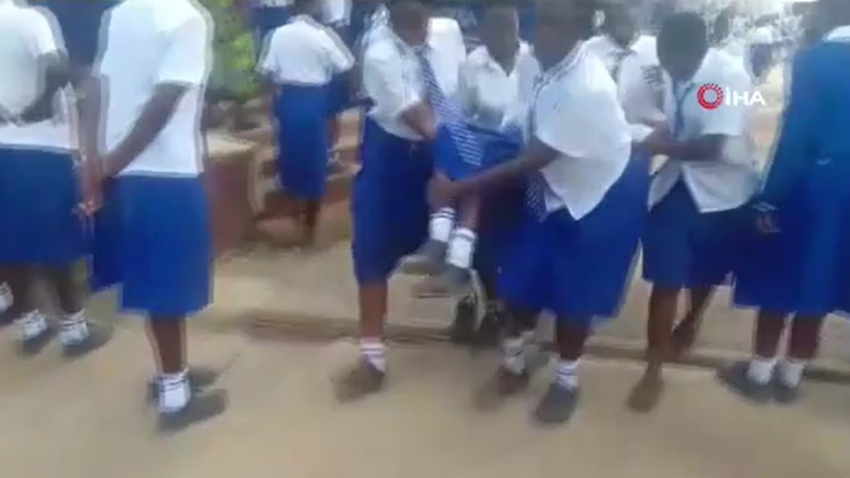 Kenya'da gizemli hastalık alarmı! Öğrenciler yürüyemez hale geldi